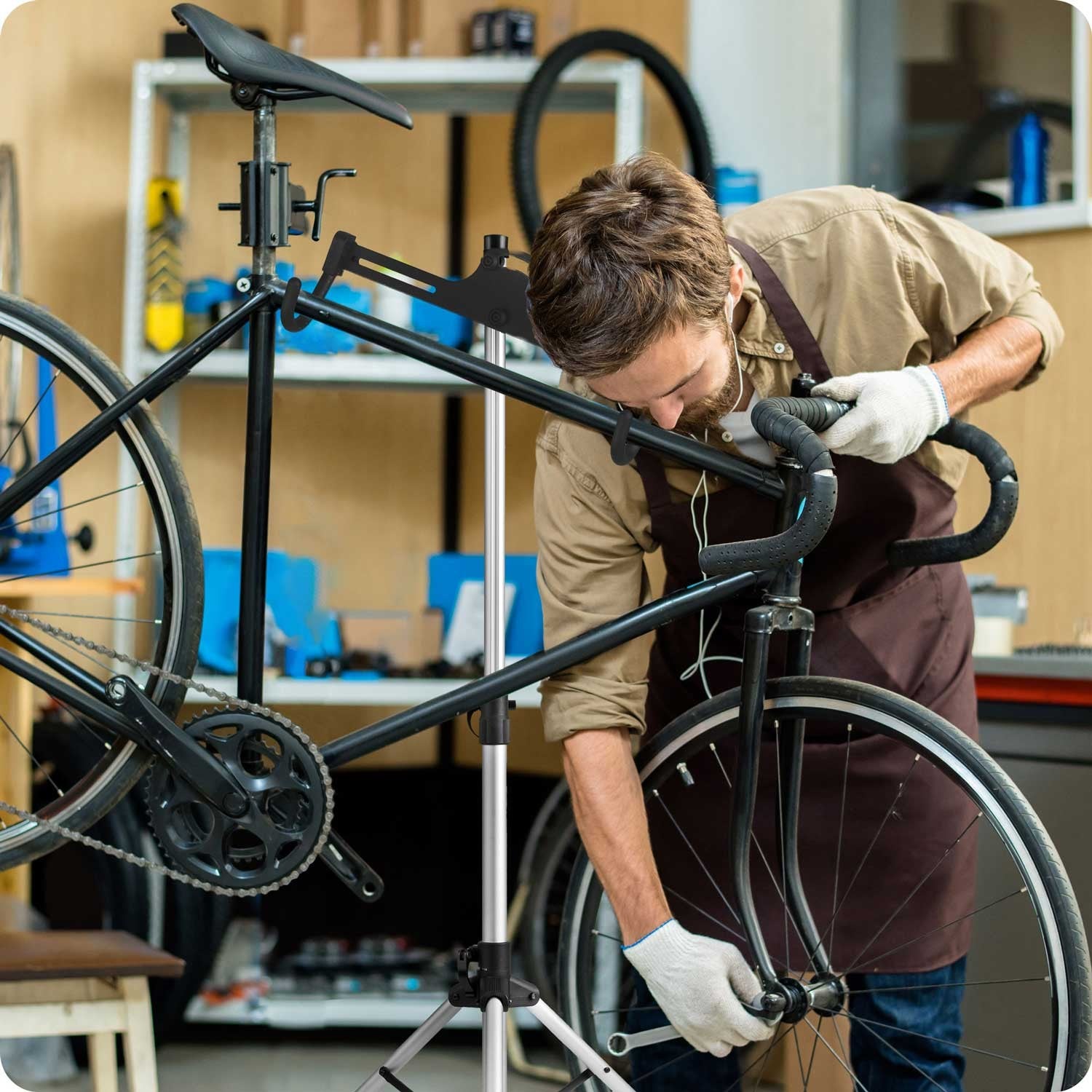 Servisinis dviračių stovas MB2 iš sidabro aliuminio