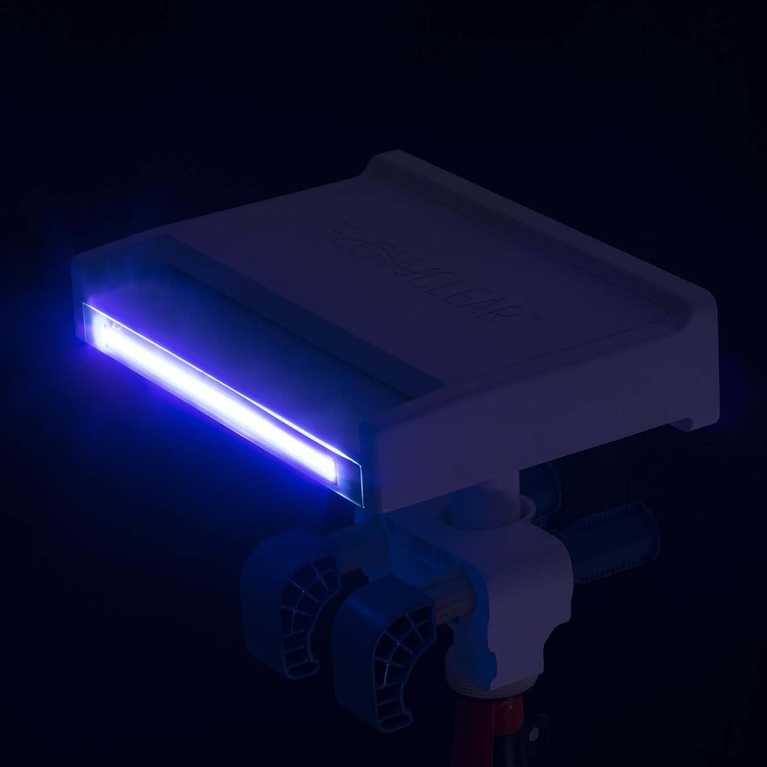 Vandens kriauklė į baseiną su LED žibintais Bestway 58619