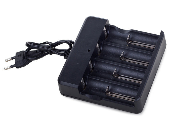 4x 18650 led akumuliatorių įkroviklis