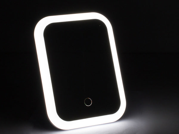 Led apšviestas makiažo veidrodis