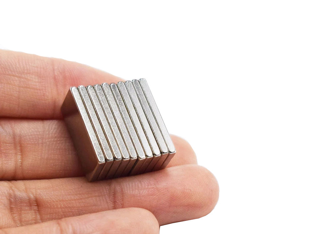 Didelio stiprumo neodimio magnetų rinkinys, 10 vienetų