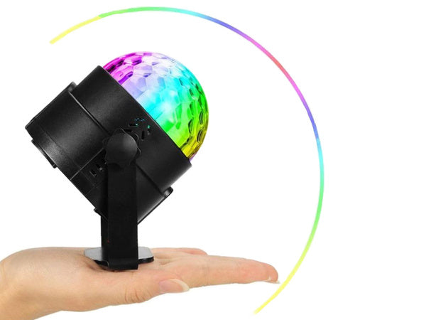 Diskotekų kamuolys vadovaujamas prožektorius rgb projektorius