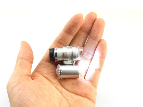 Juvelyrinis lupos mikroskopas 60x led uv professional