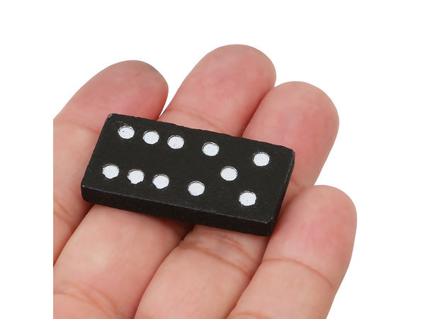 Medinis domino žaidimas dėžutėje 28 vnt.
