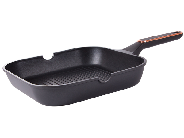 Keptuvė ant grotelių indukcinė neprideganti 28cm