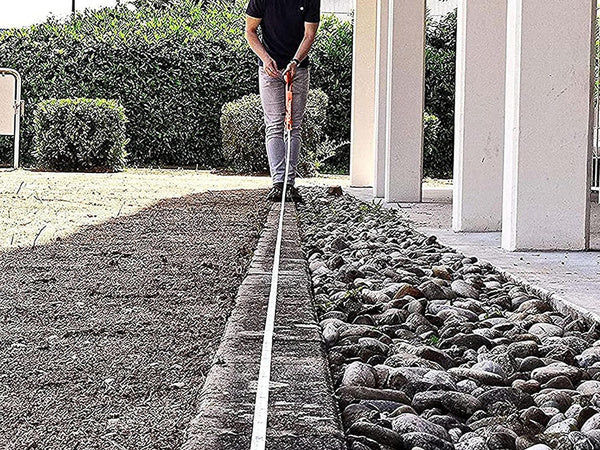 Xl matavimo juosta, susukta į 30 m ilgio matavimo juostą