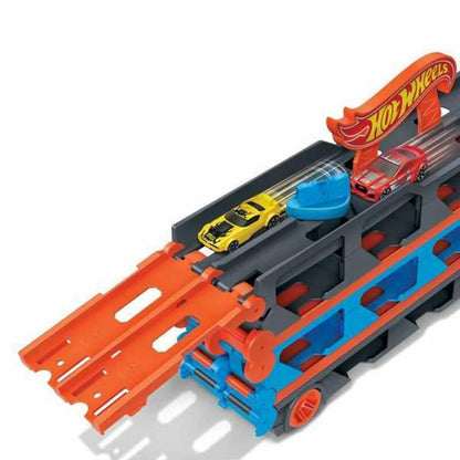 Automobilius vežantis sunkvežimis Hot Wheels GVG37