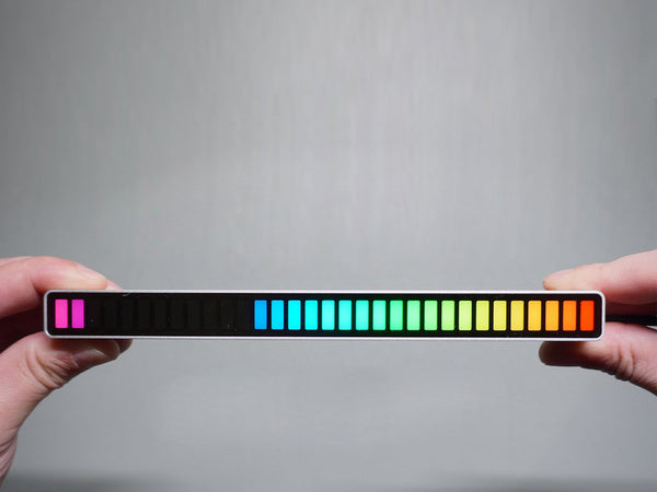 Usb led diodai garso atsakas daugiaspalvė neoninė rgb led juosta mirksi 18 režimų, Baltas, Szín, Fehér