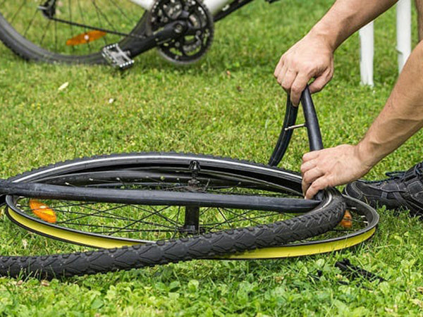 24 colių 24 x 1,75/2,125 dviračių guma su automobiline butano ventiliacija av