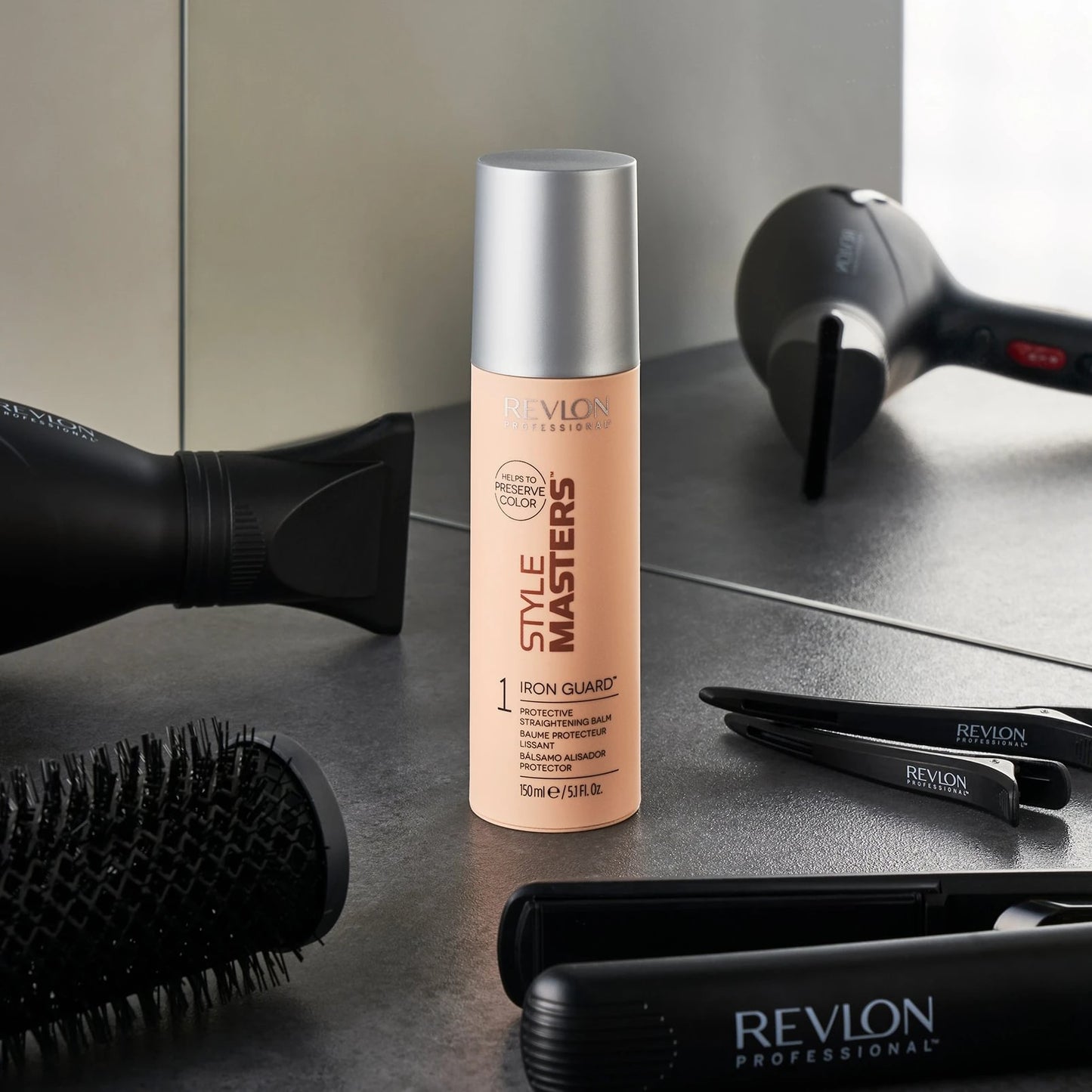 Revlon Style Masters Smooth Iron Guard plaukų apsauga nuo karščio 150 ml