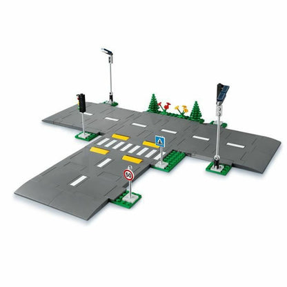 Statybos rinkinys Lego 60304 Intersection Spalvotas + 5 metų 112 Dalys