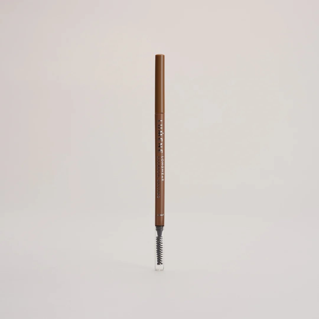 Lumene Longwear Eyebrow Definer Antakių pieštukas 1 Ash Blonde 0,09 g