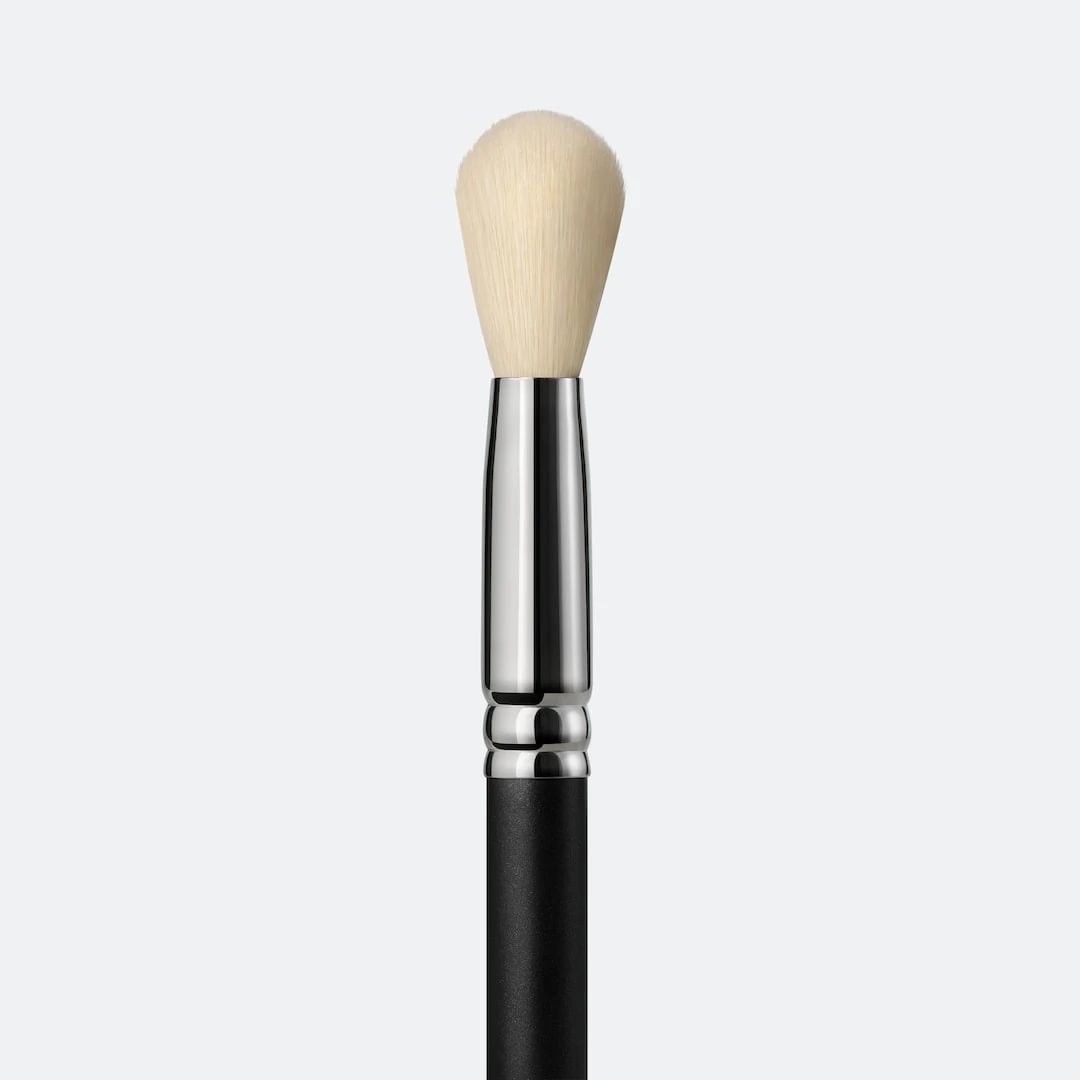 MAC Brush 168s Large Angled Contour šepetėlis