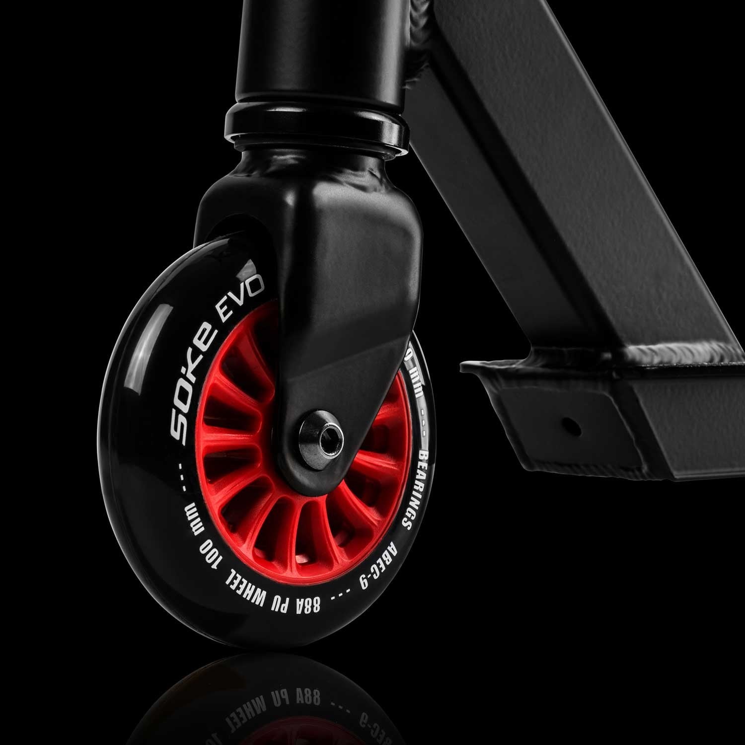 Šaunūs SOKE EVO red Raudona