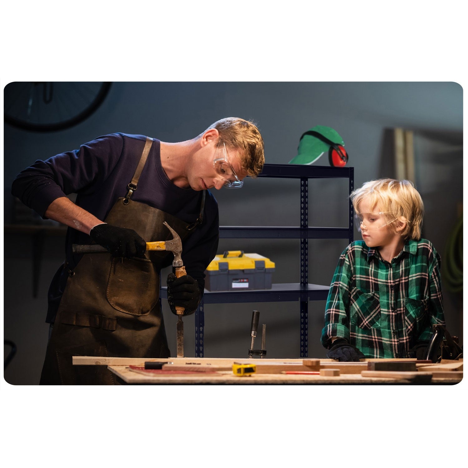 Metalinė sandėlio lentelė 183 x 90 x 45 cm