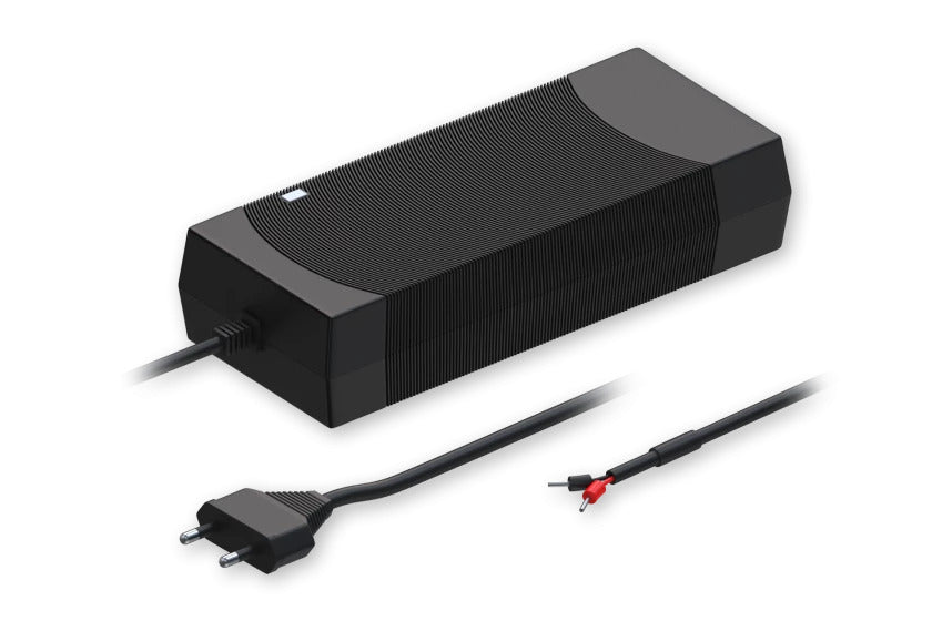 Teltonika maitinimo šaltinis PR318EUA (2 pin, 130W, 2.6A, 47.5-52.5VDC)
